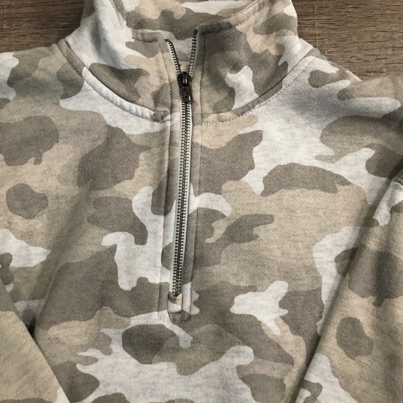 Hippie Rose half zip - Picture 2 of 3